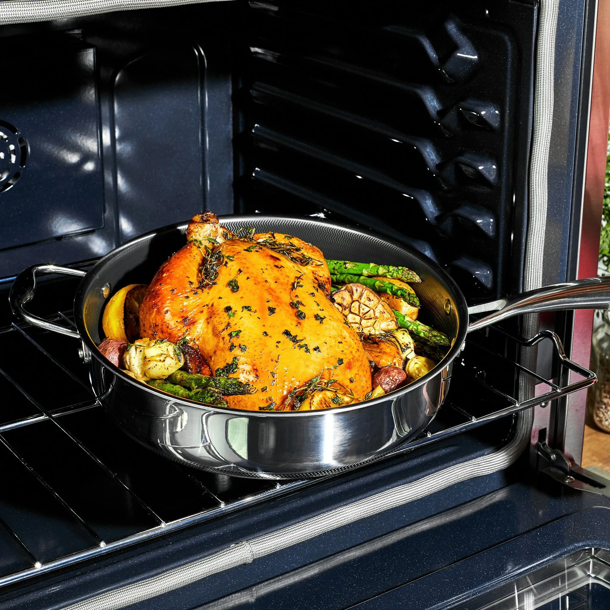 5.5QT Hybrid Deep Sauté Pan with Lid