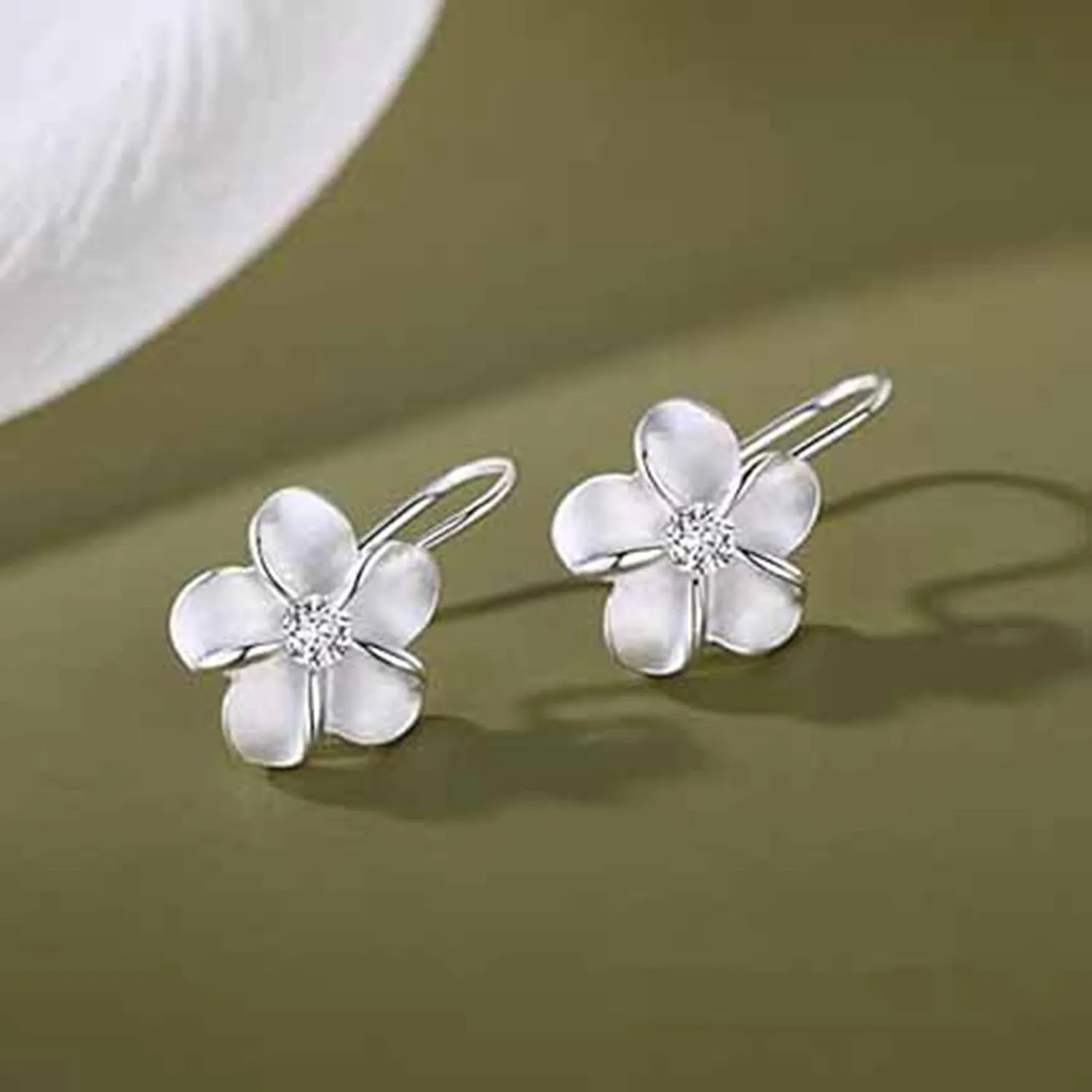 925 Sterling Silver Daisy Earrings Studs for Women Teens Petite Flowers Studs Earrings Valentine's Day Birthday Gifts