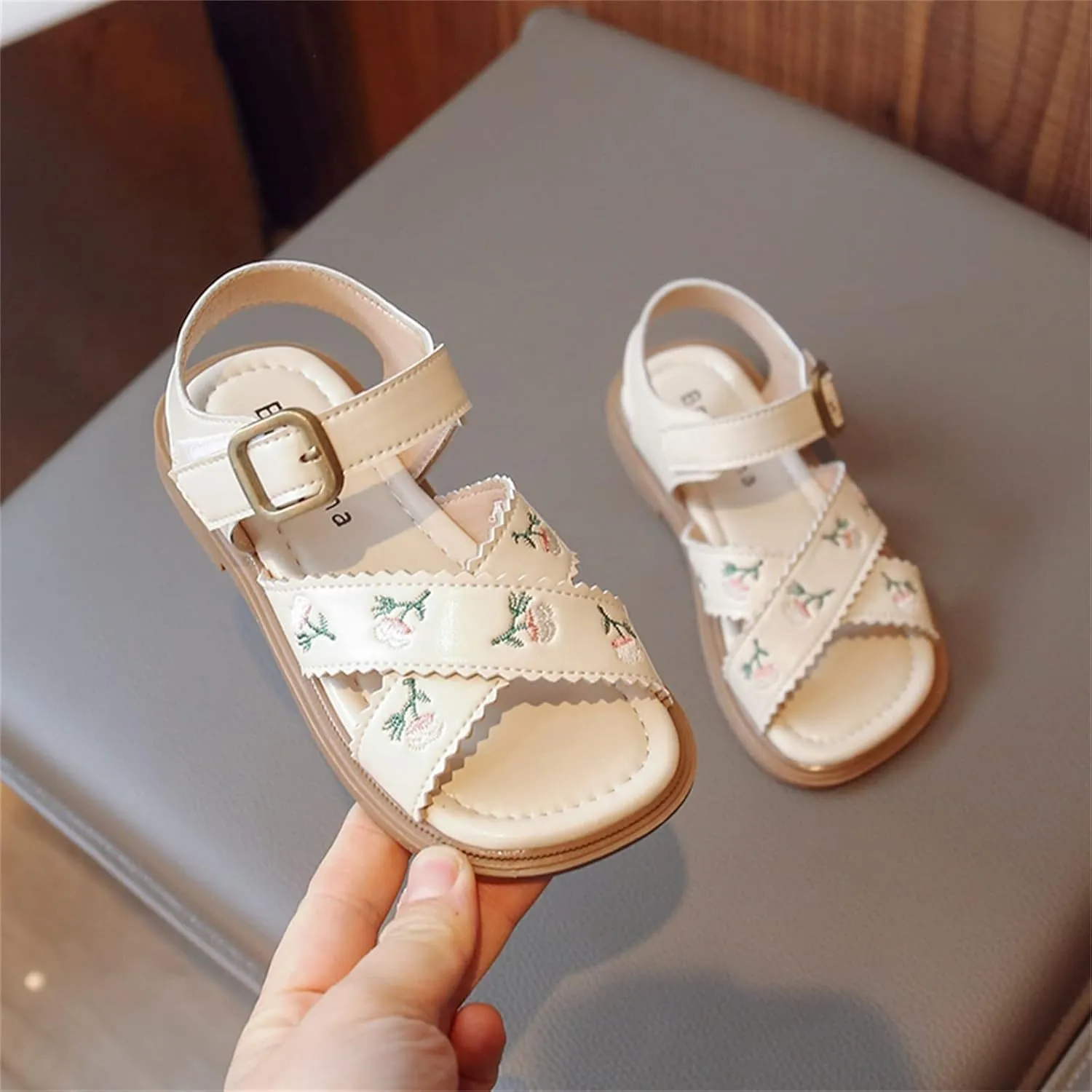 Girls No Heels Shoes Embroidered Princess Dress Shoes Slip On School Party (Toddler/Little Child/Big Sandal Girls