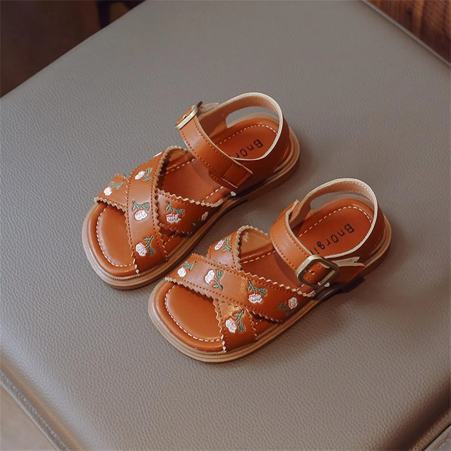 Girls No Heels Shoes Embroidered Princess Dress Shoes Slip On School Party (Toddler/Little Child/Big Sandal Girls