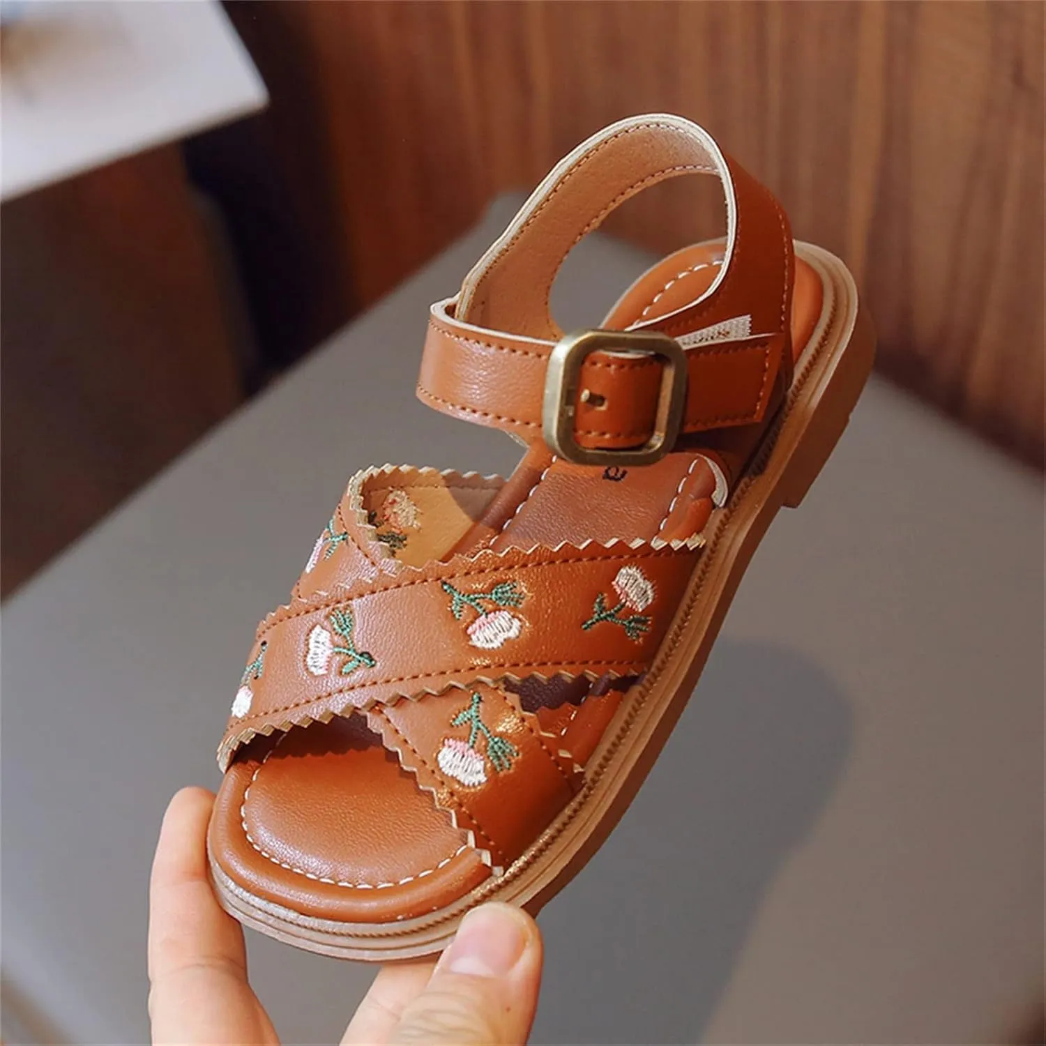 Girls No Heels Shoes Embroidered Princess Dress Shoes Slip On School Party (Toddler/Little Child/Big Sandal Girls