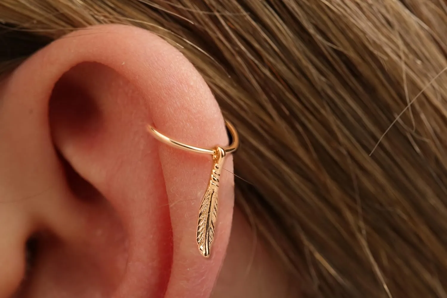 Gold Cartilage Earring For Women  Tiny 20G Feather Charm Helix Piercing Jewelry  8mm 14K Gold Filled Hoops For Cartilage - Helix Rings