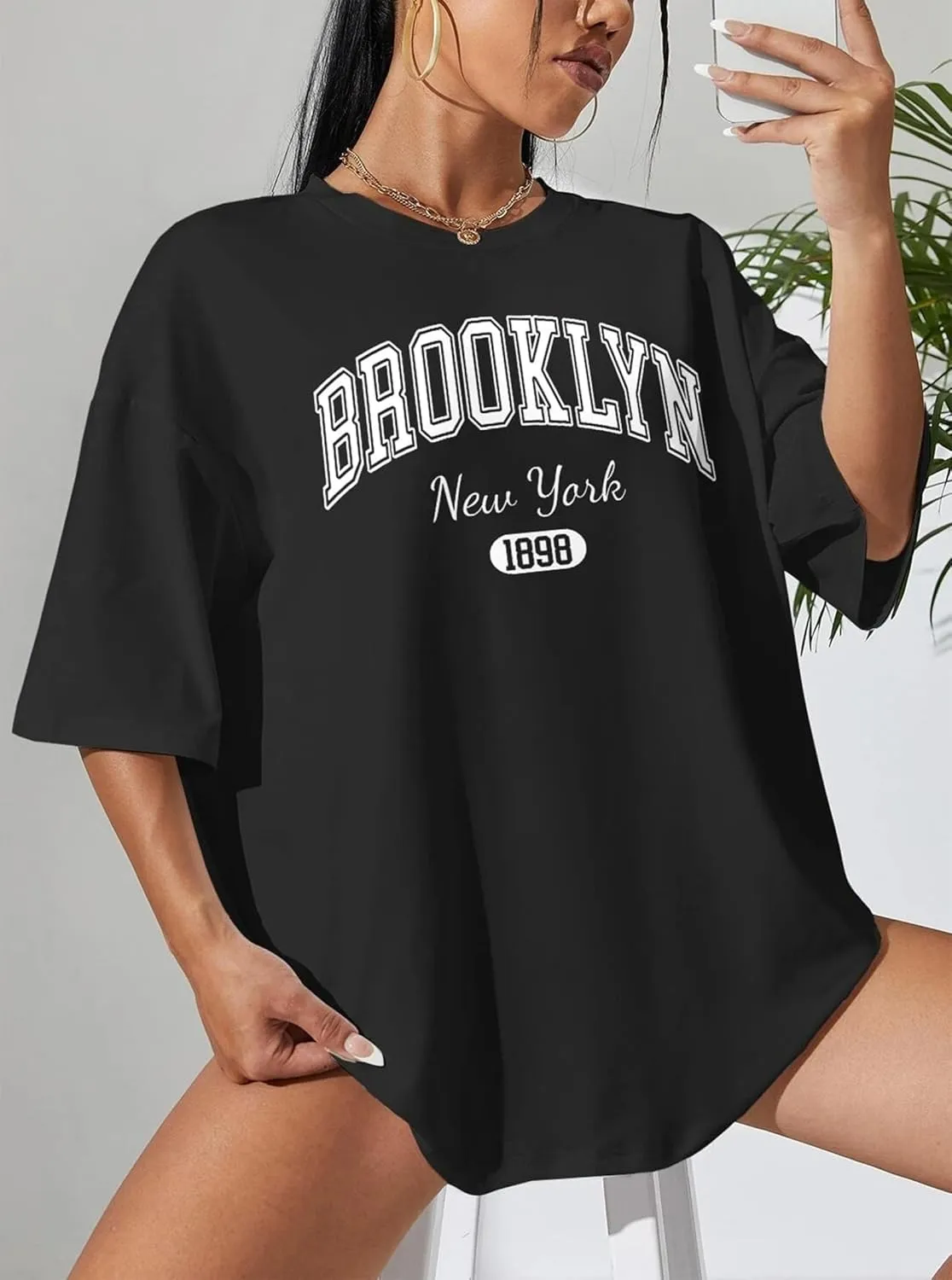 Hilinker Women's Oversized T Shirt Graphic Tees Short Sleeve Shirts Summer Casual Loose Tops