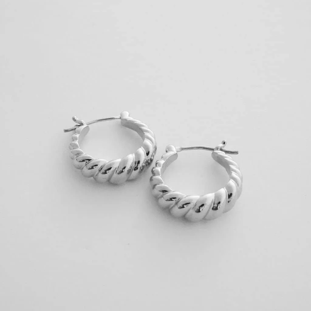 HONEYCAT Twist Croissant Hoops in Gold, Rose Gold, or Silver | Minimalist, Delicate Jewelry