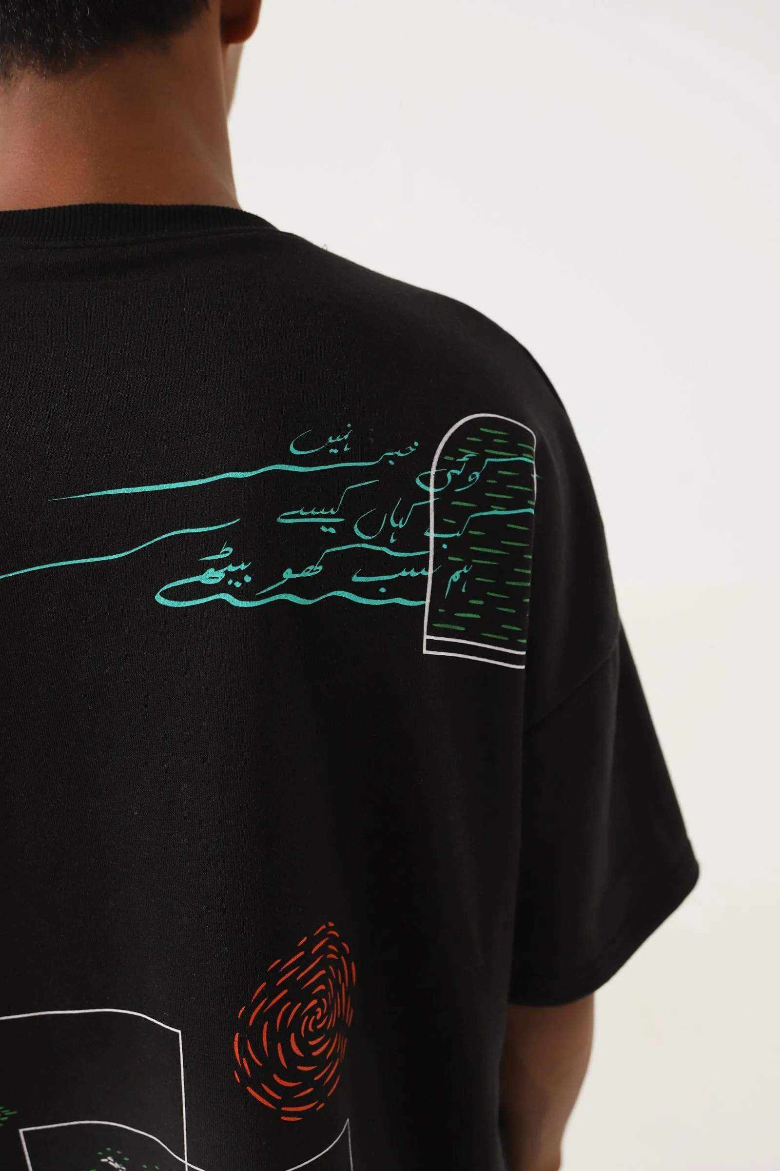 KOI KHABAR NAI - BLACK T-SHIRT