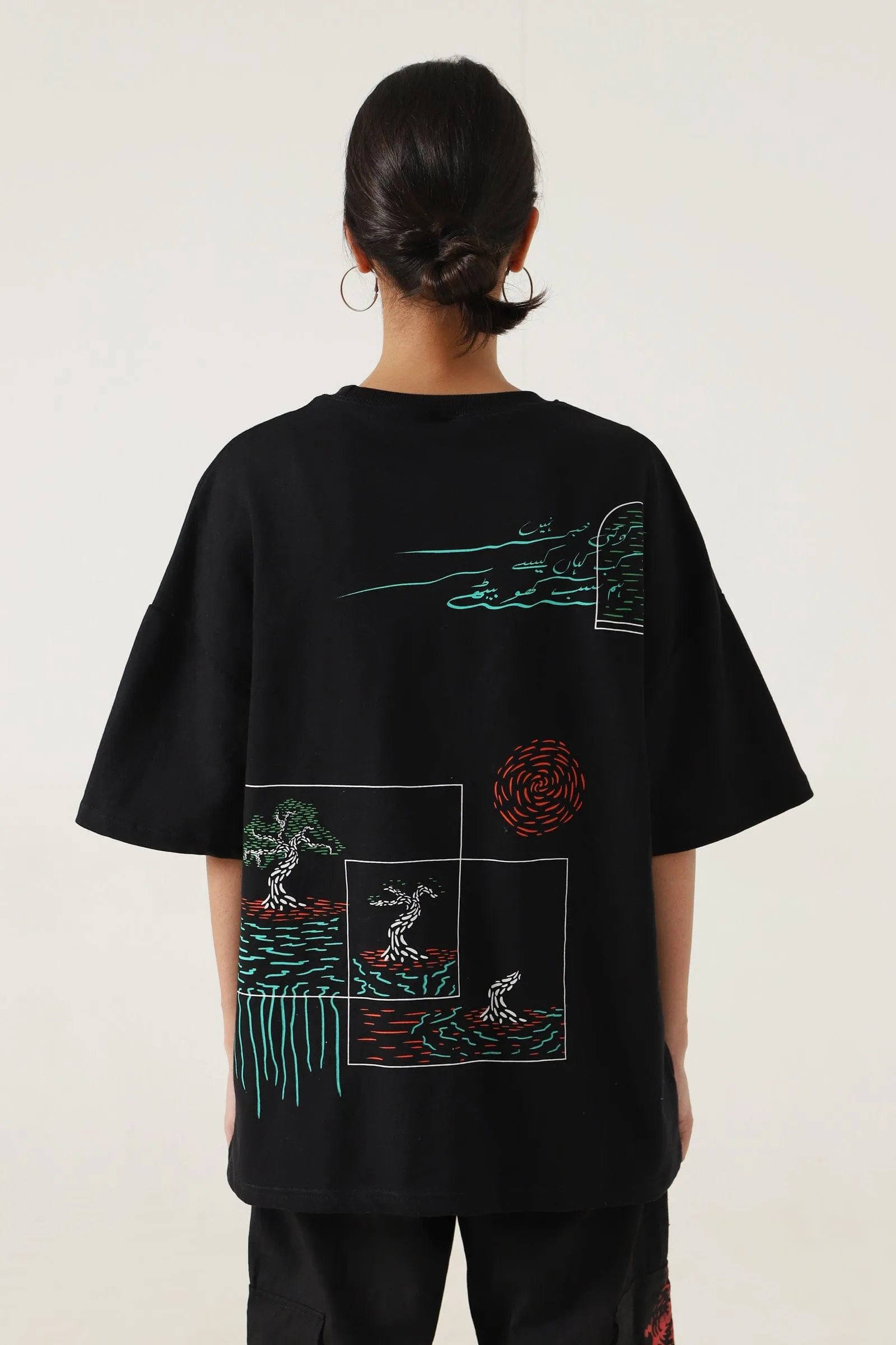 KOI KHABAR NAI - BLACK T-SHIRT