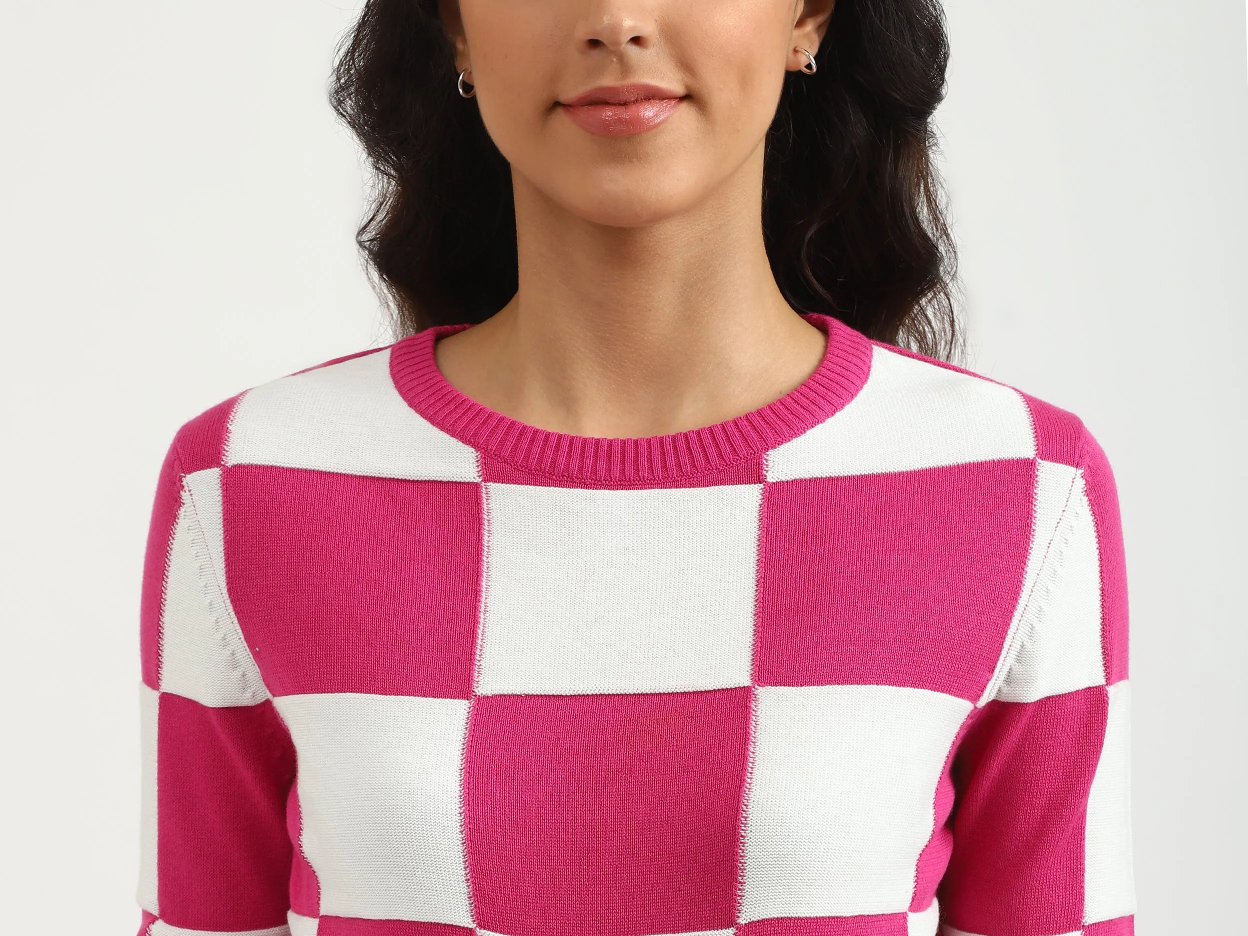 Ladies Round Neck Check Top