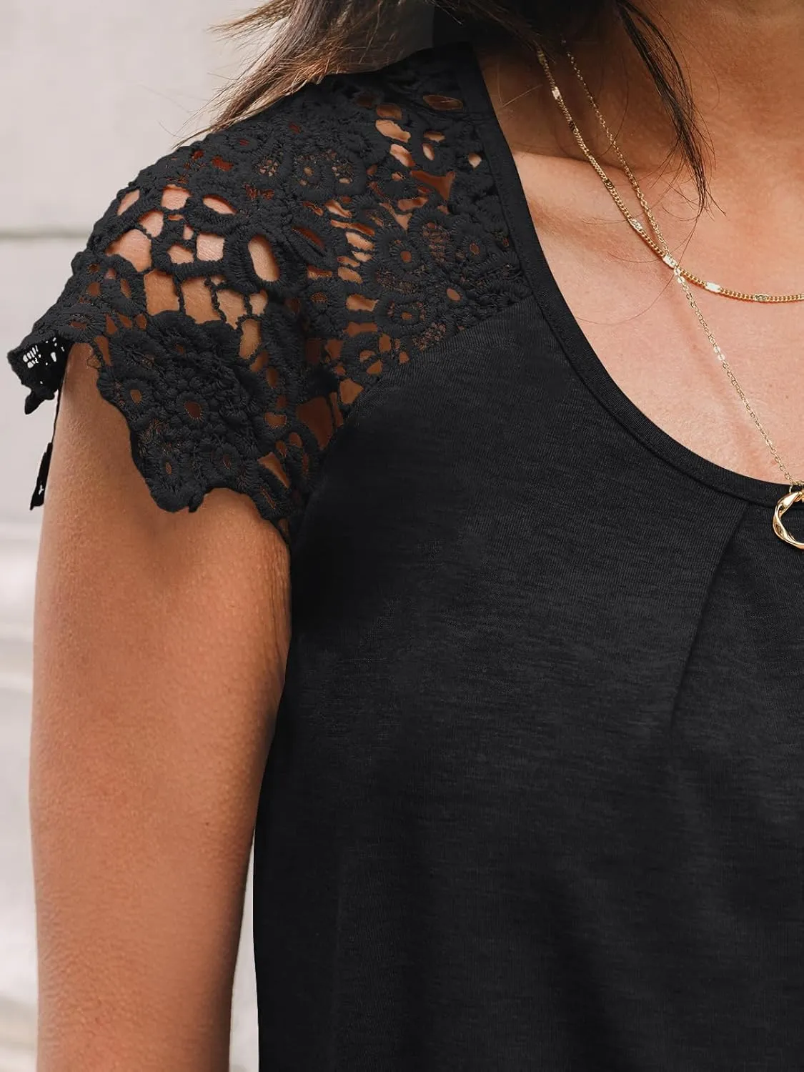 LILLUSORY Lace Short Sleeve Shirts Womens Summer Crew Neck Tops Casual Dressy Tshirt Blouses