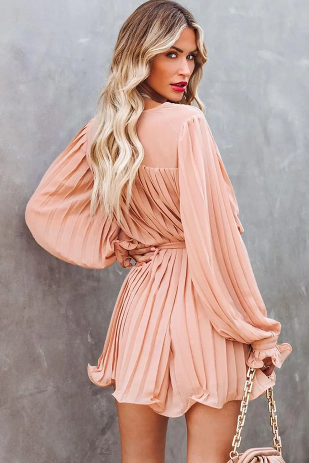 Meufam Women 2023 Summer V Neck Button Romper Tie Waist Flared Pleated Drape Long Sleeve Beach Shorts Jumpsuits Dressy