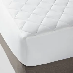 New - Queen Cool Touch Mattress Pad - Threshold