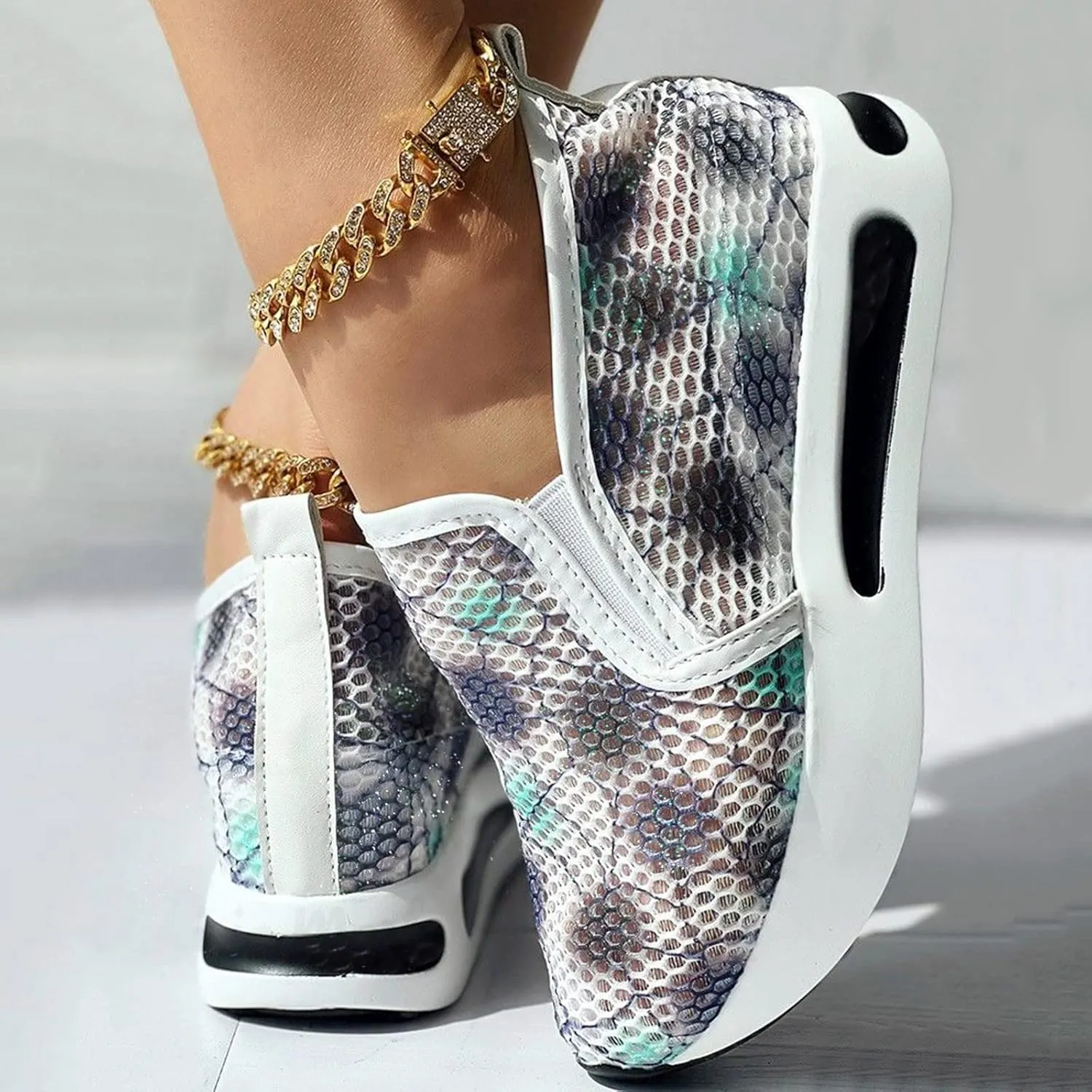 Platform Sneakers for Women Slip on Loafers Lace Embroidery Chunky Fashion Casual Tennis Shoes Lightweight Walking Shoes Comfortable Ladies Hidden Sneaker Breathable Orthopedic Wedge