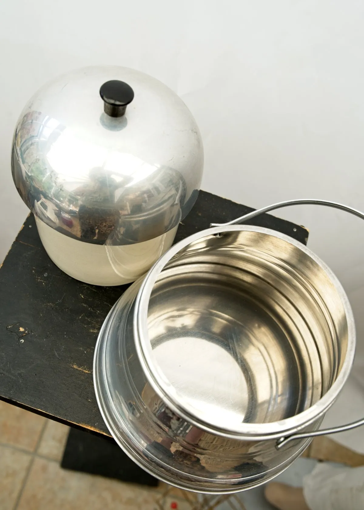 Vintage Deco Aluminium Ice Bucket • Dairy Food Picnic Cooler with Ceramic Inner Pot